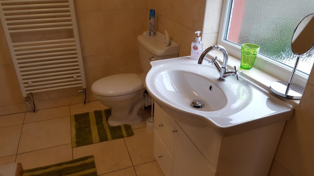 Pendine Sands Guest House ภายนอก รูปภาพ