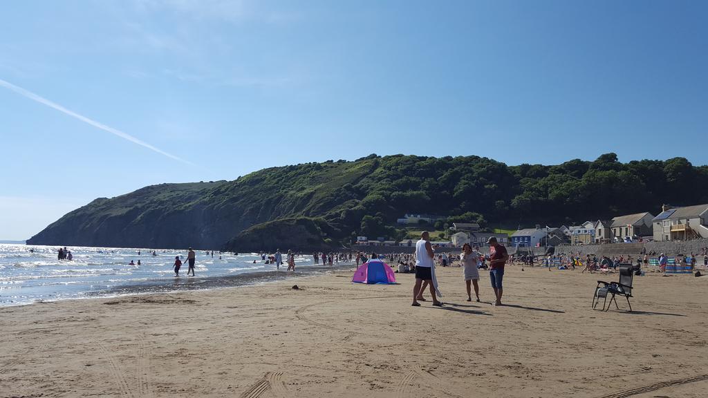 Pendine Sands Guest House ภายนอก รูปภาพ