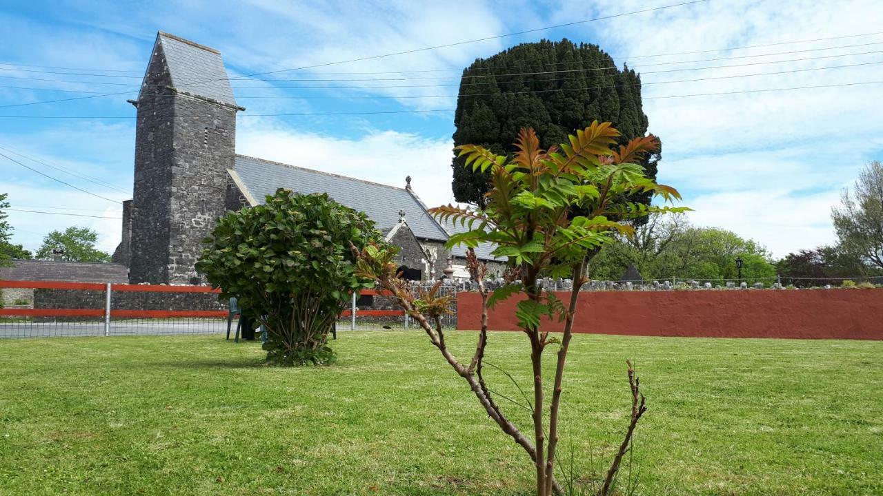 Pendine Sands Guest House ภายนอก รูปภาพ
